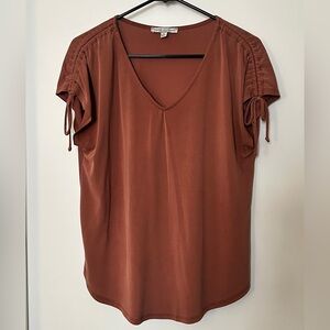 Comfortable cute light brown/clay top shoulder ties